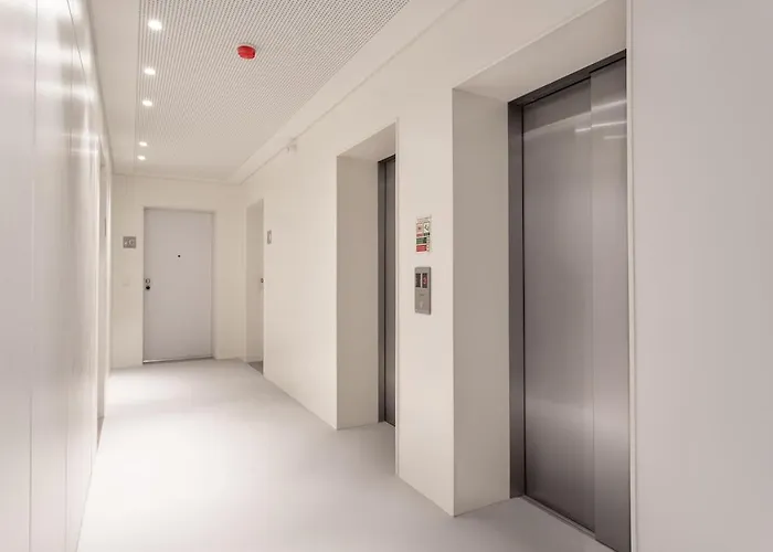 Апартаменти Guestready - Chic Near Liberdade Avenue Лісабон