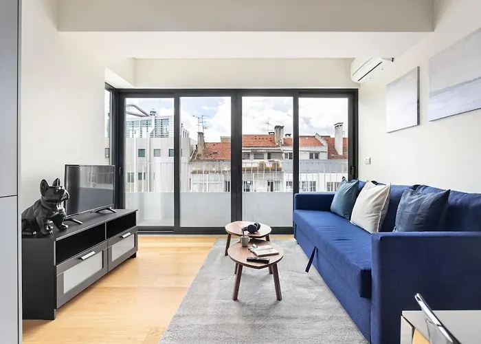 Апартаменти Guestready - Chic Near Liberdade Avenue