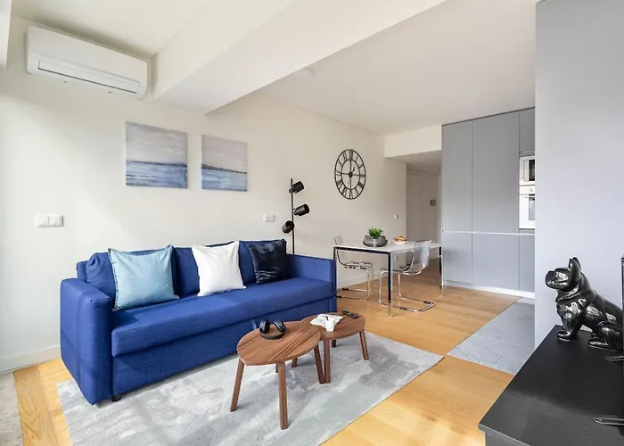 Апартаменти Guestready - Chic Near Liberdade Avenue Лісабон