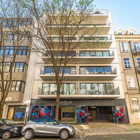 Guestready - Chic Near Liberdade Avenue Лісабон